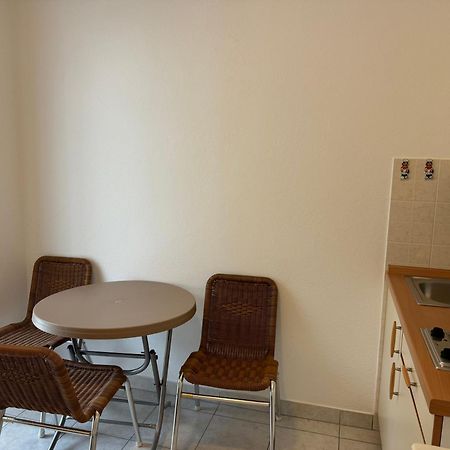 House 100M From The Beach With Free Parking And Breakfast Baška Voda Zewnętrze zdjęcie