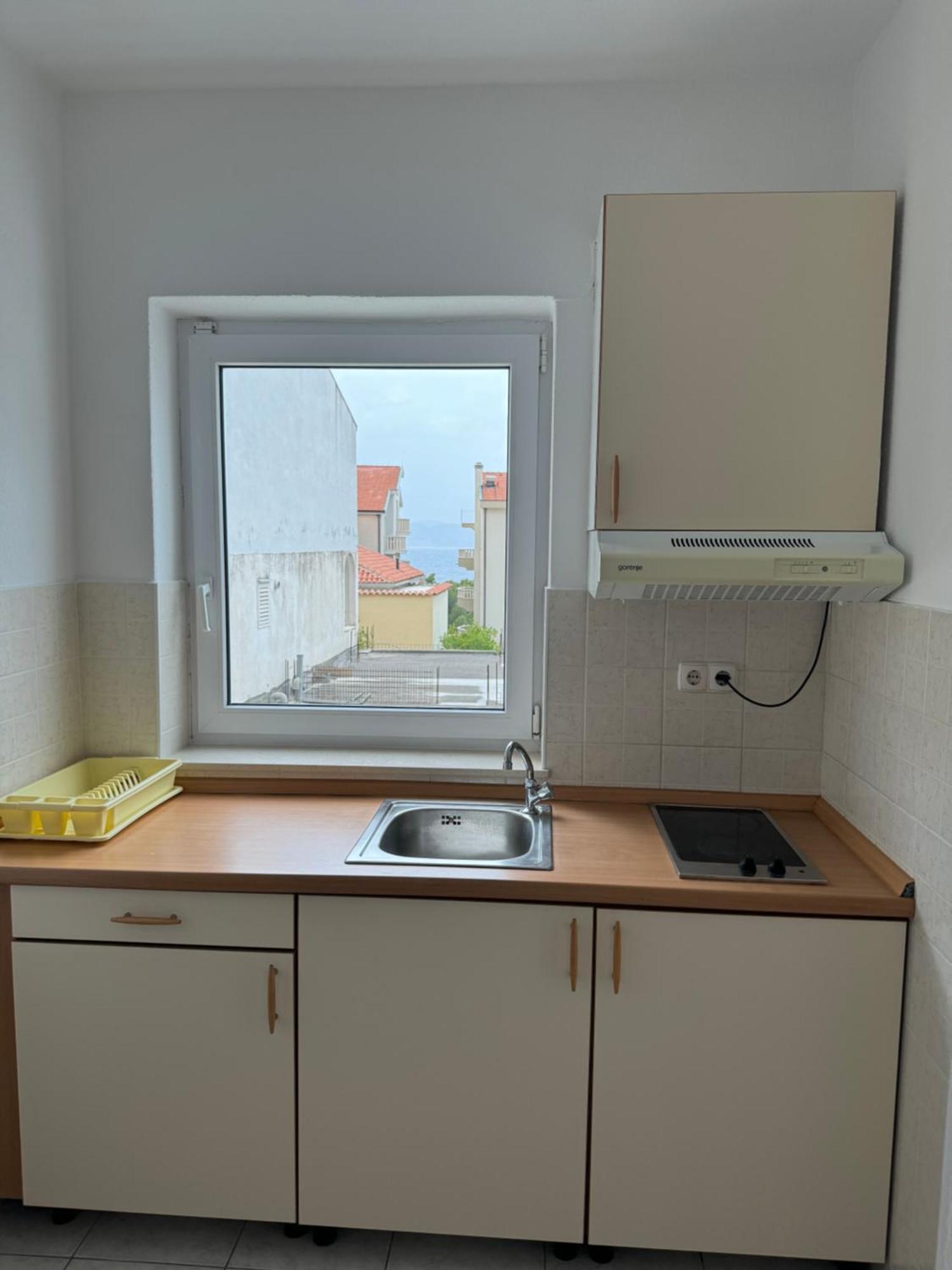 House 100M From The Beach With Free Parking And Breakfast Baška Voda Zewnętrze zdjęcie