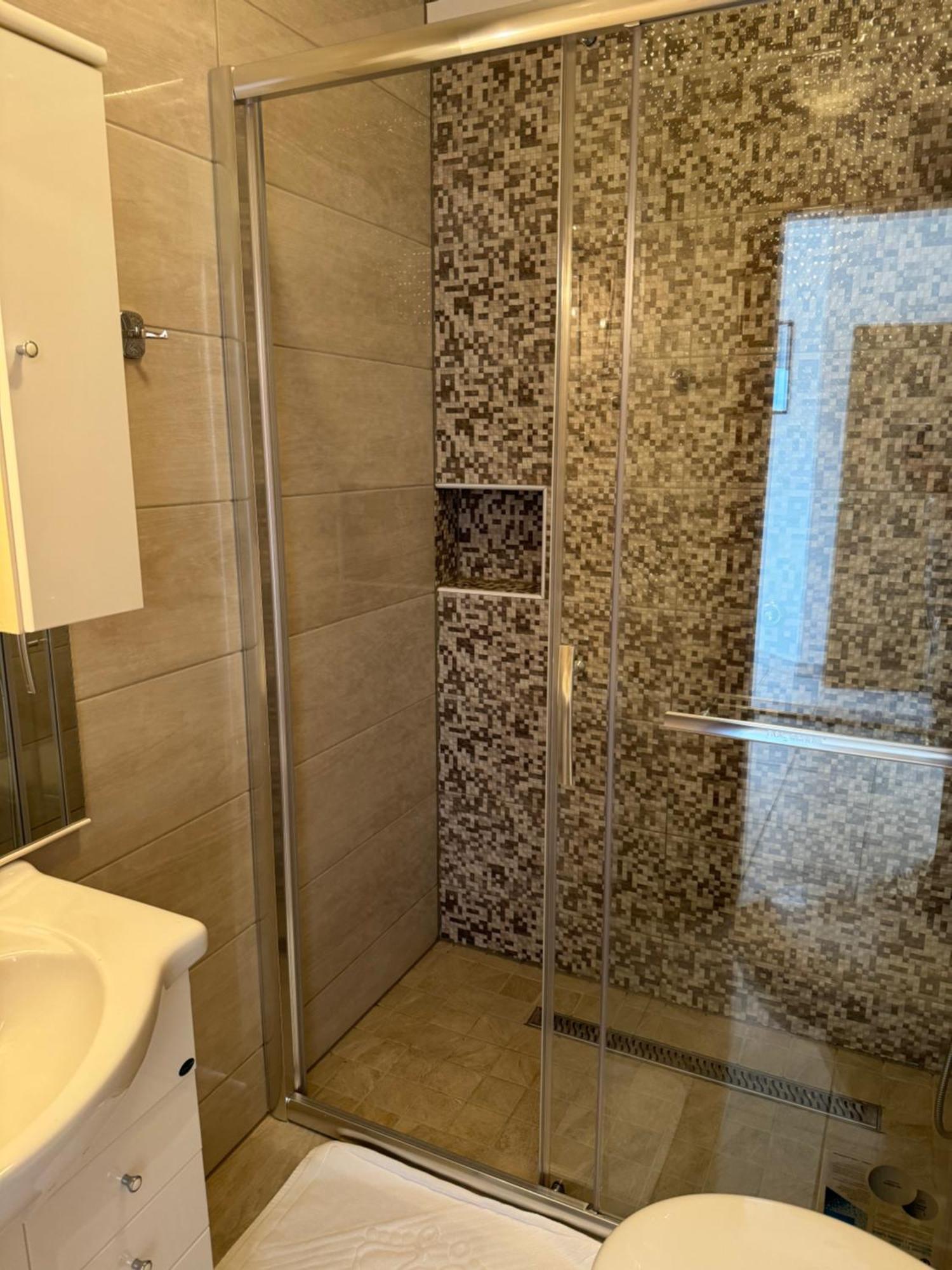 House 100M From The Beach With Free Parking And Breakfast Baška Voda Zewnętrze zdjęcie